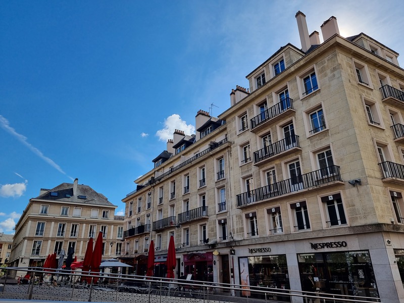 Crédit photo : cerema Immeuble reconstruit, Rouen rive droite
